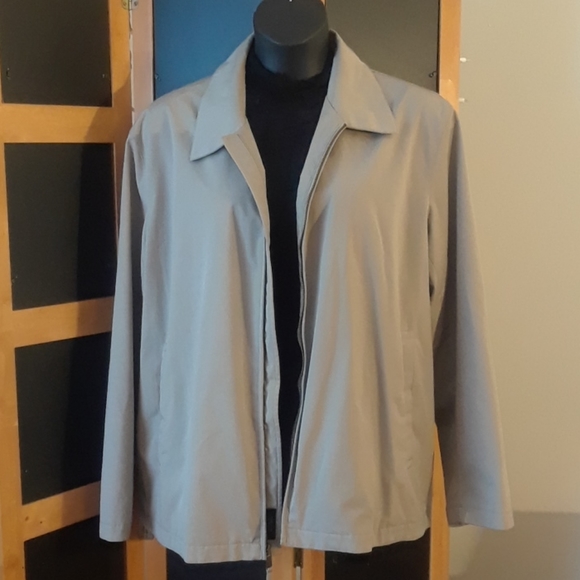 Claiborne Foamtech Jacket - Picture 6 of 16